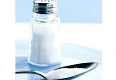 Những điều người cao huyết áp cần biết về muối