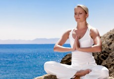 Nguy cơ bị loãng xương cao ở phụ nữ mãn kinh sớm