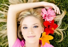 Cách dùng vitamin E trị sẹo mụn