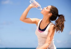 10 bài tập thể dục không cần rời khỏi giường