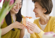 Món quà 8/3 ý nghĩa dành tặng mẹ